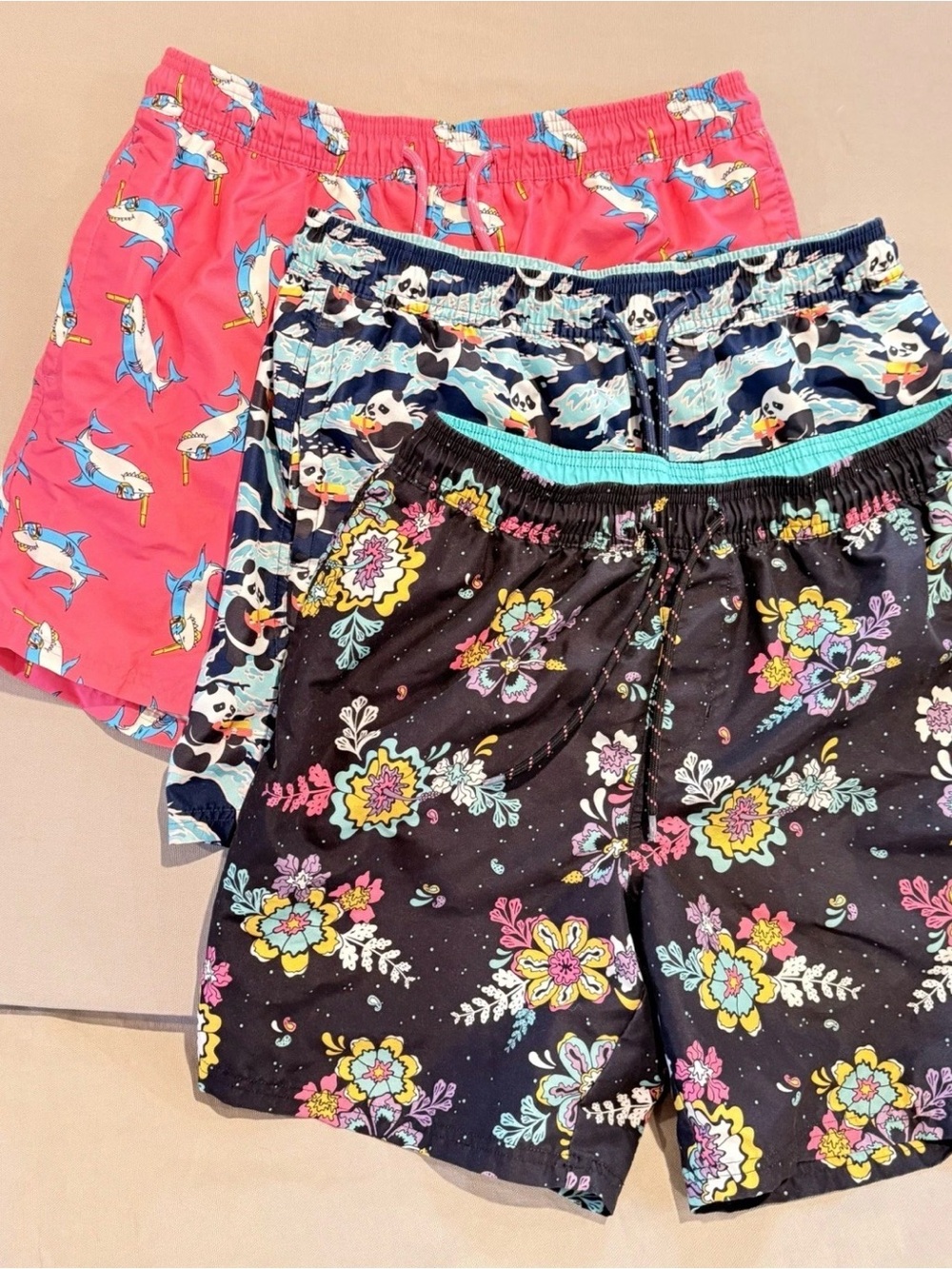 Men’s M no boundaries swim trunks